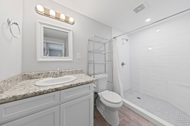 Building Photo - Quaint 1 bedroom cottage in Fort Walton Be...
