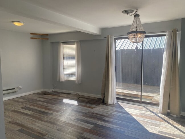 Building Photo - Charming 1-Bedroom Home – All Utilities Included!