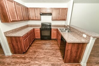 Building Photo - 21202 Grand Field Ct