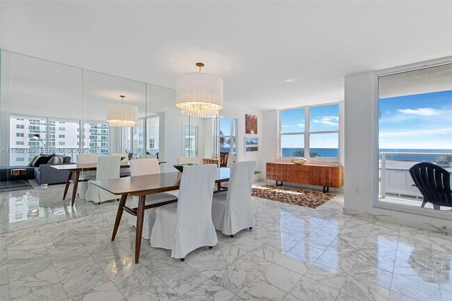 Building Photo - 2751 S Ocean Dr