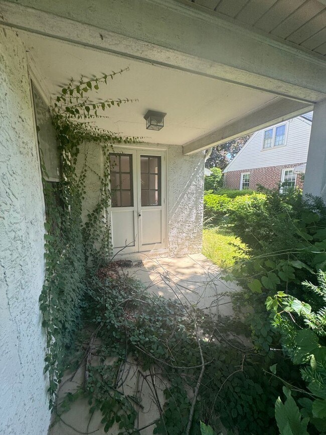 Building Photo - Upper Darby  rental. Ready to tour.