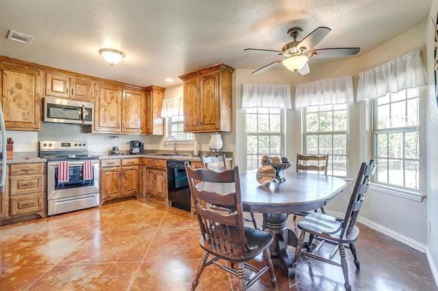 Building Photo - 3915 Laramie Trail