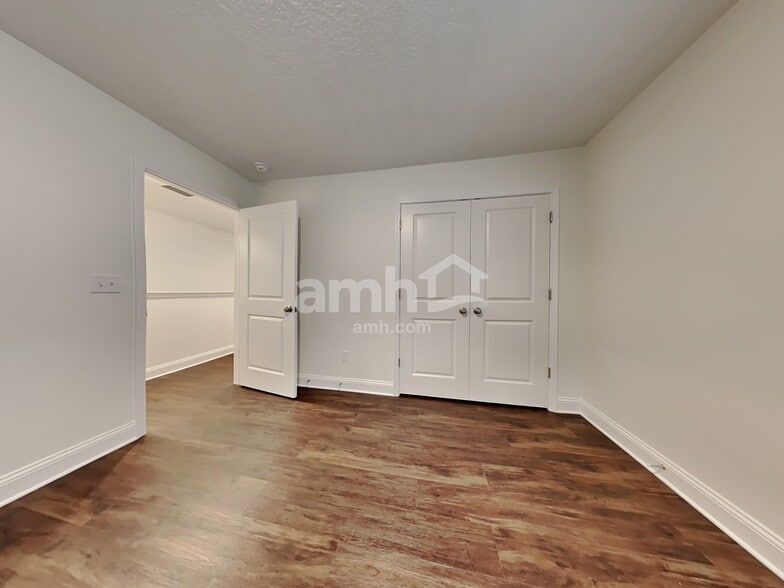 Building Photo - 151 Elcano Ln