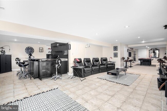 Building Photo - 47 Puri Ln