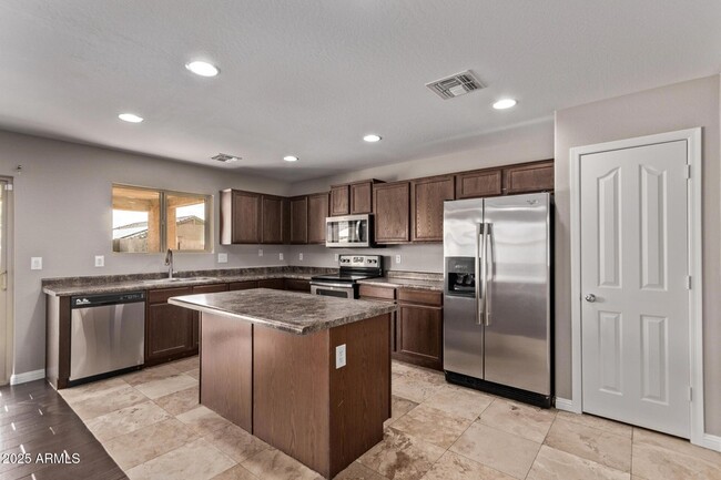 Building Photo - 23561 W Mohave St