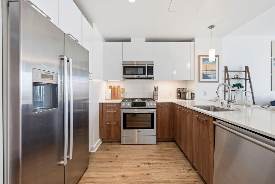 Building Photo - 399 Fremont St