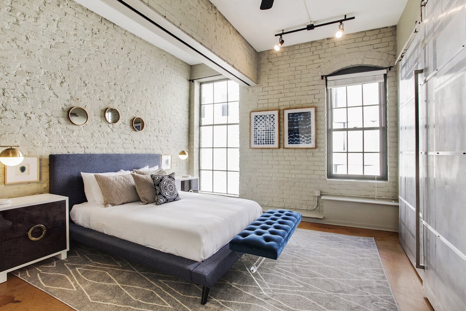 Building Photo - 1041 Constance St