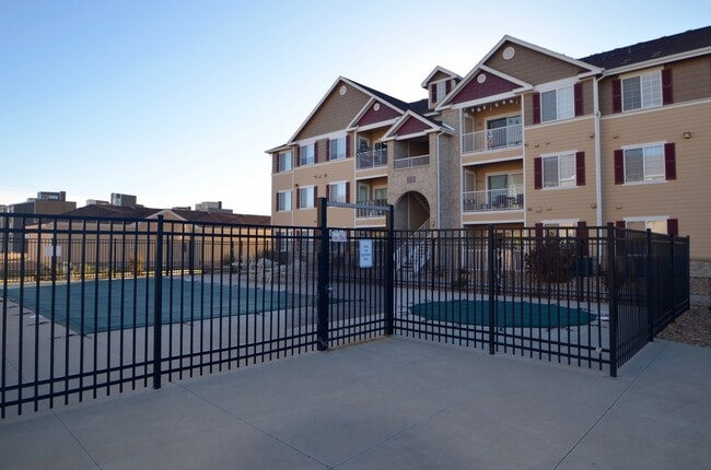 Building Photo - 15700 E Jamison Dr