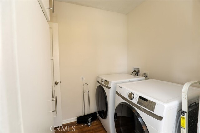 Building Photo - 14835 Dalman St