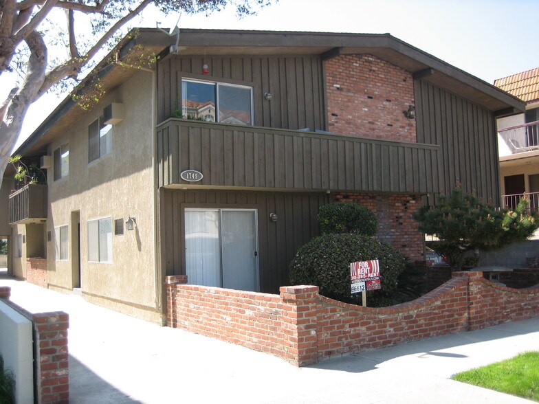 1 - 1749 Butler Ave