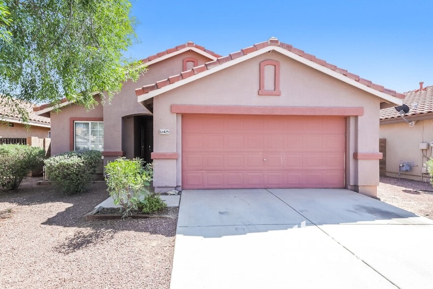 Primary Photo - 12425 N 42nd Dr