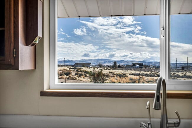 Building Photo - 30 El Caballo Trail