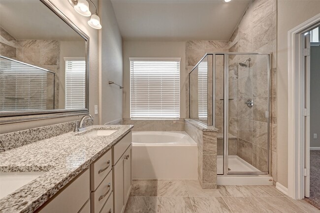 Building Photo - 5039 Pr Ter Ln