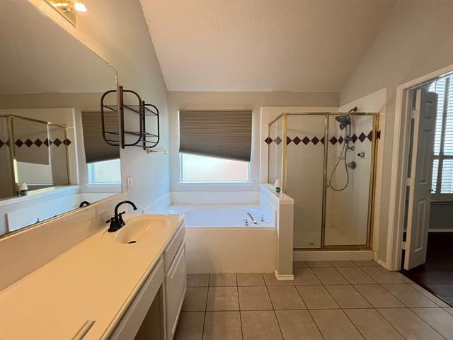 Building Photo - 2043 Wimbledon Dr