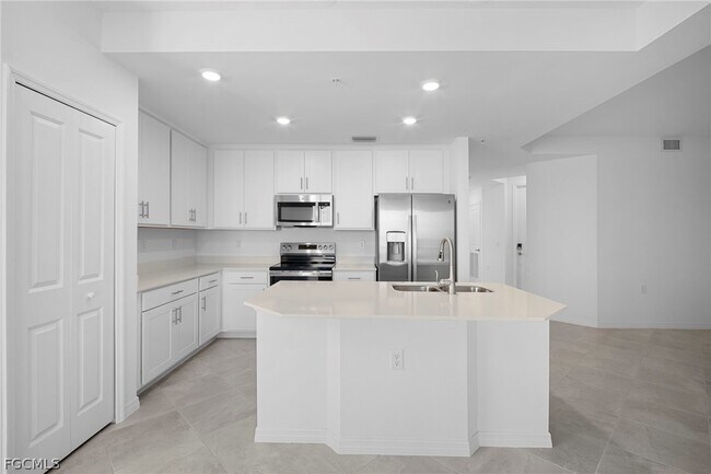 Building Photo - 18421 Copperhead Dr