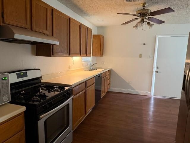 Building Photo - 1805 Wycliffe Dr