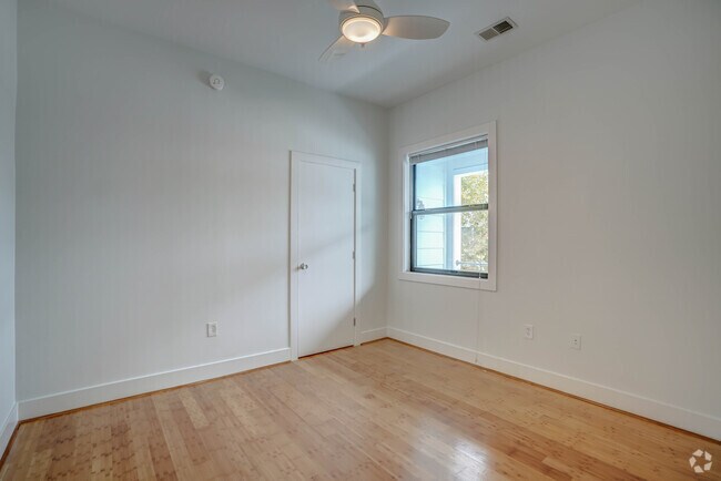 2BR, 2BA - 975SF - Elevation 314