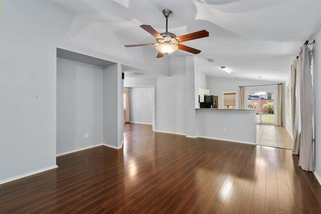 Building Photo - 2304 Jesse Owens Dr