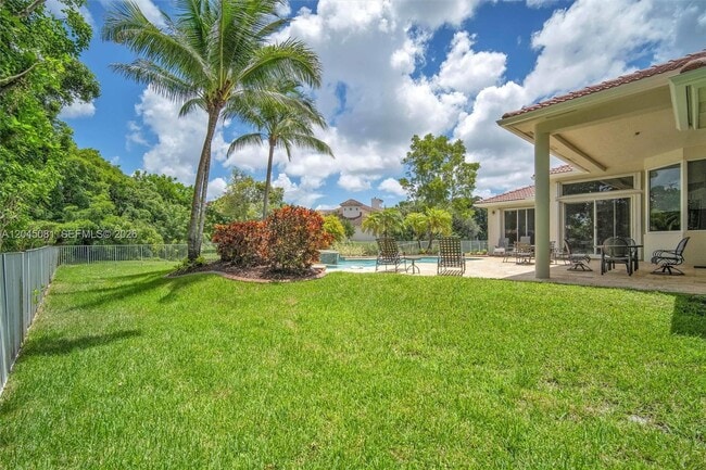 Building Photo - 16310 Paddock Ln
