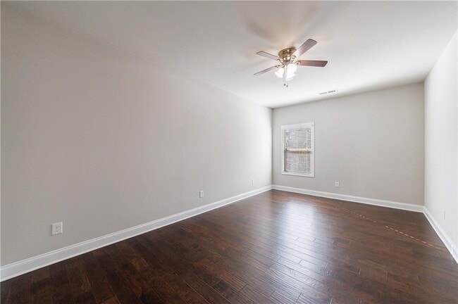 Building Photo - 11 Autumn Wood Dr