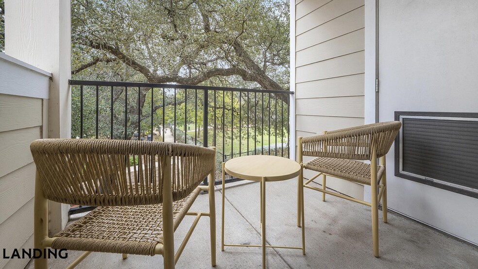 Building Photo - 12700 Ridgeline Blvd