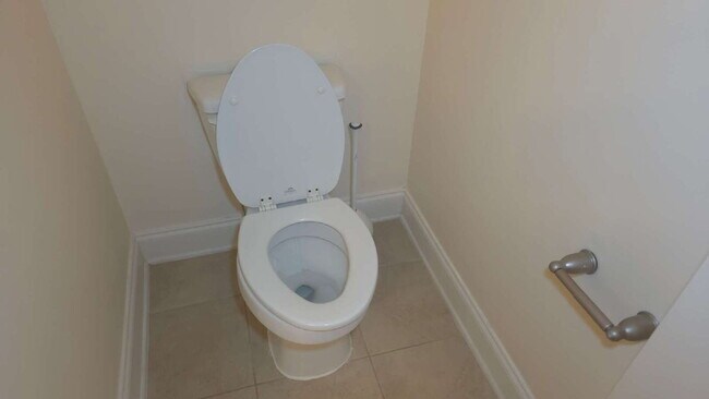 Building Photo - Resort Living. Fort Bragg Close. This is the One.