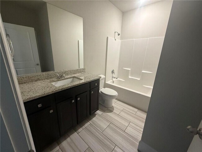 Building Photo - 5275 Sophia Downs