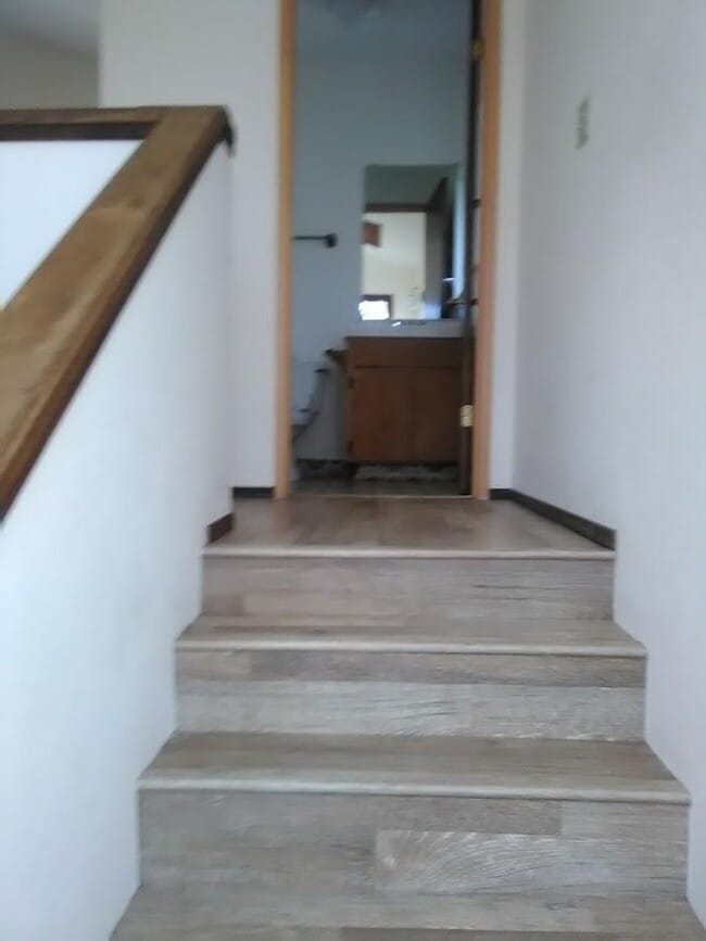 Building Photo - 3363 Merrill Rd