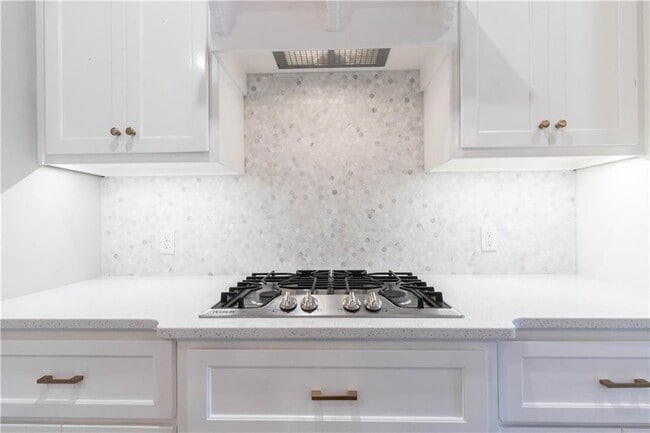 Building Photo - 7925 Sweetgum St