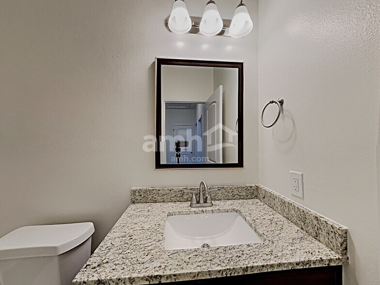 Building Photo - 22510 Mount Echo Dr