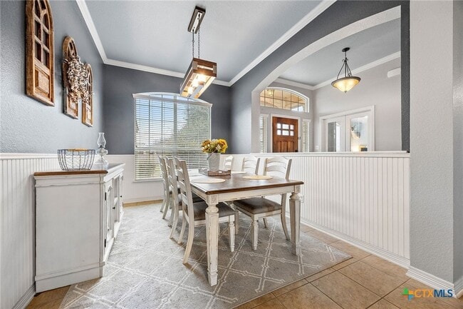 Building Photo - 1704 Dawson Spur