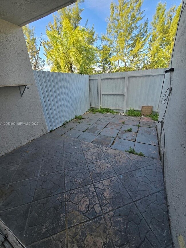 Building Photo - 12555 NW 11th Way