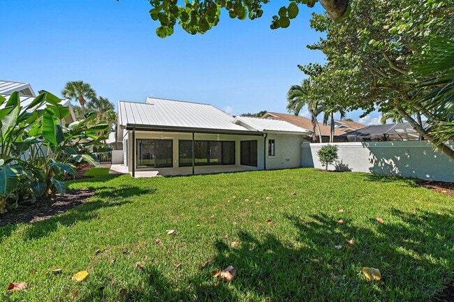 Building Photo - 139 Sand Pine Dr