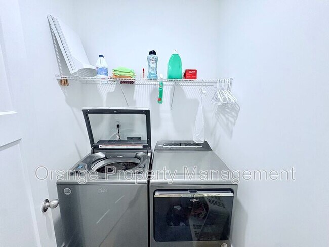 Building Photo - 315 Grange Vly Ln