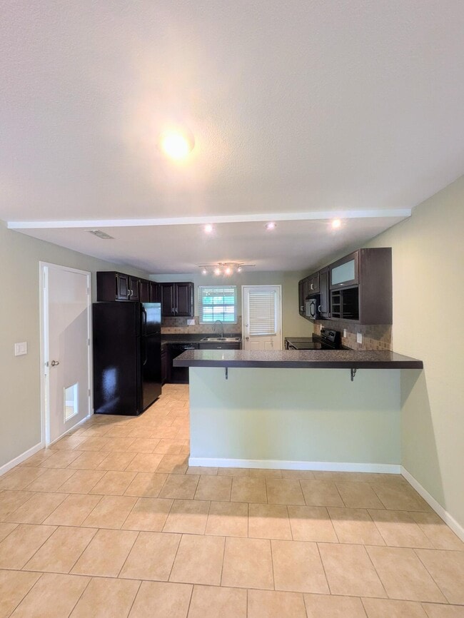 Building Photo - 4815 Baxter Ct