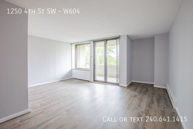 Building Photo - 1250 4th St SW