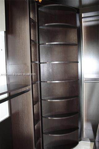 Building Photo - 495 Brickell Ave