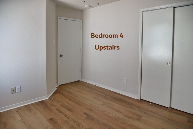 Building Photo - 1106 Mossy Branch St