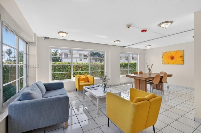 Building Photo - 1428 Euclid Ave