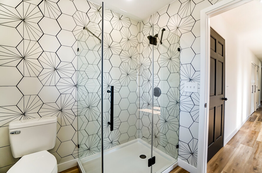 Building Photo - 309 N Elizabeth St