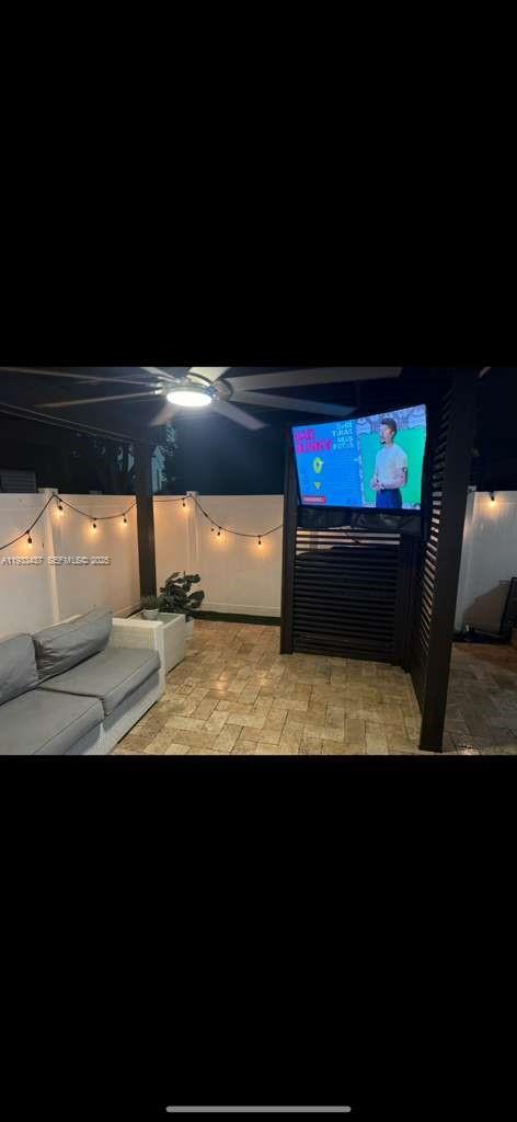 Building Photo - 10598 West 33rd Ct