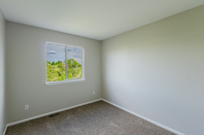Building Photo - 5288 S Jericho Way