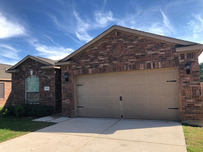 Building Photo - 30826 W Lost Creek Blvd