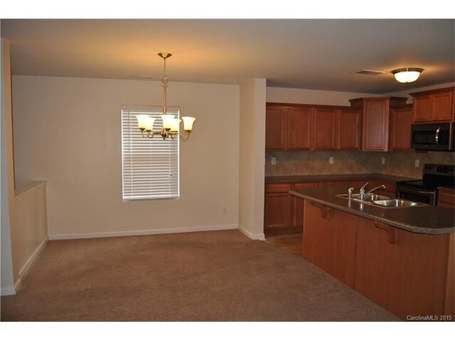 Building Photo - 7203 Waldon Park Lane