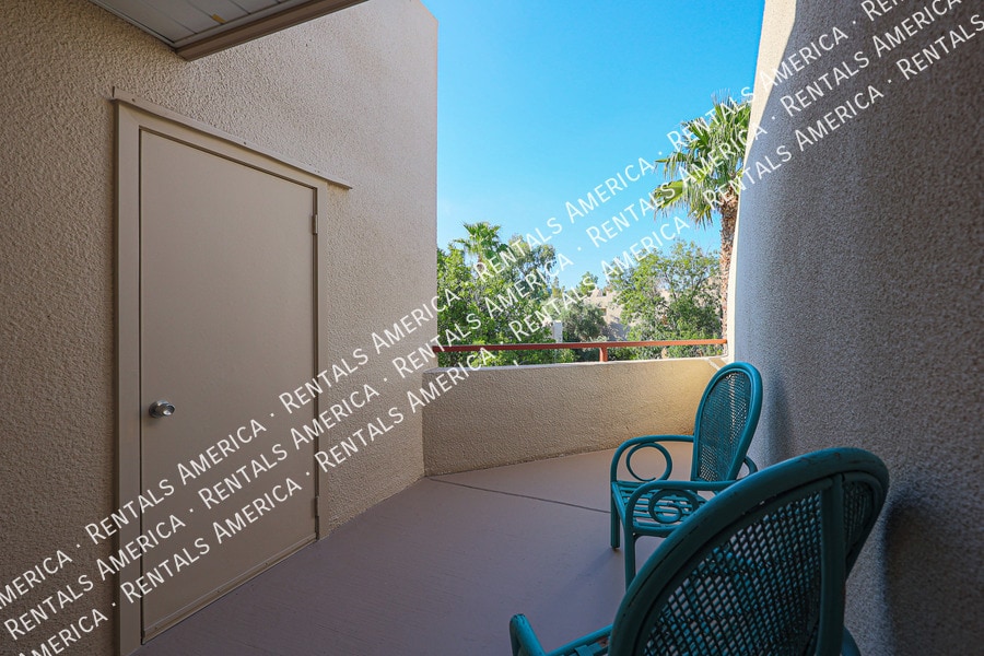Building Photo - 4850 E Desert Cove Ave
