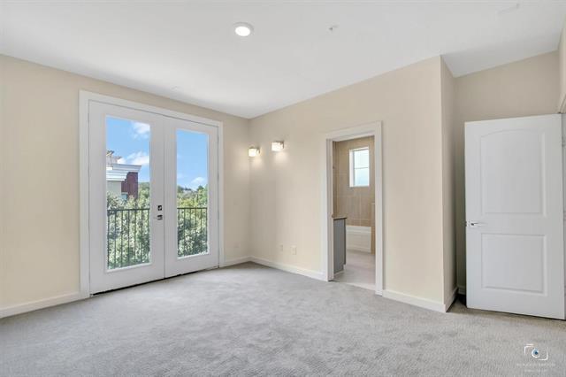 Building Photo - 1209 Beaconsfield Lane