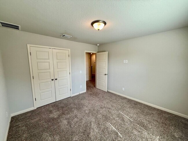 Building Photo - 119 Joseph Cir