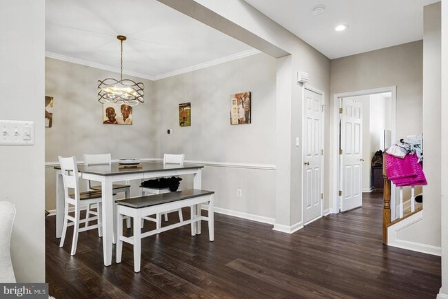 Building Photo - 20377 Cottswold Terrace