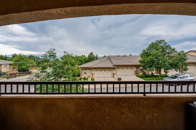 Building Photo - 4759 Iron Horse Villas Point
