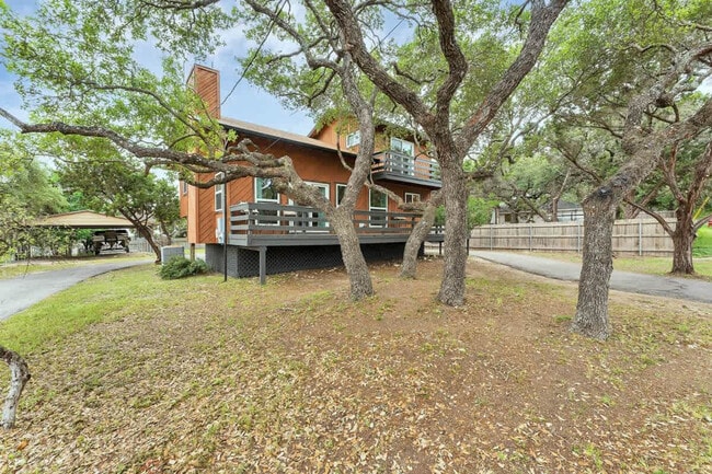 Building Photo - 1142 Amanda